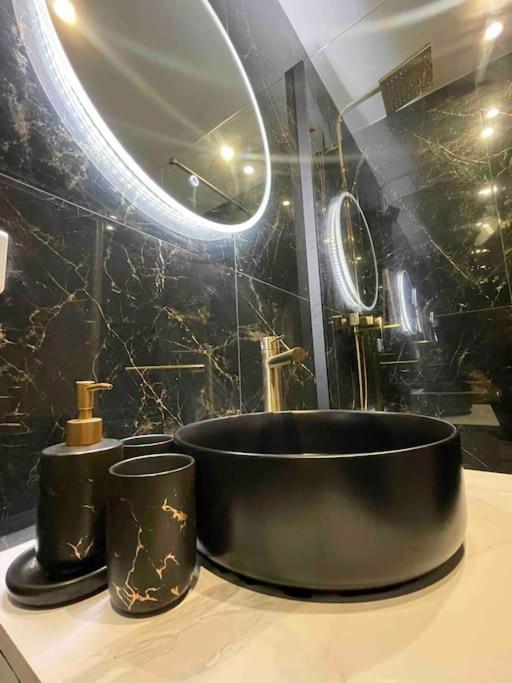 Cozy Rental Spa Schiltigheim Eksteriør bilde
